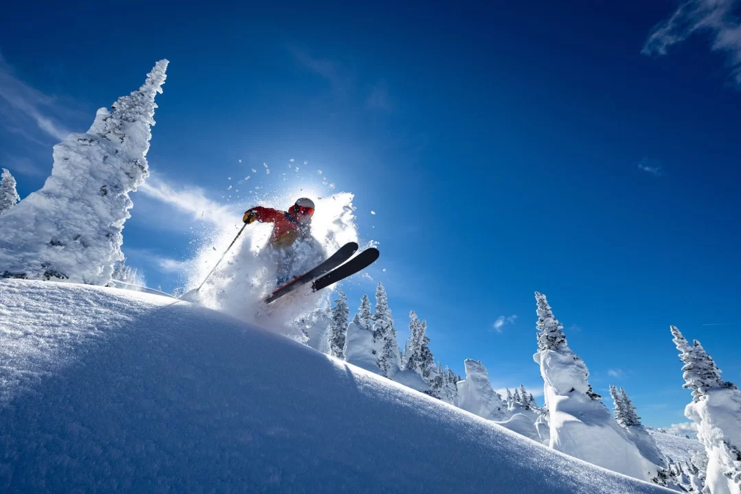 Best Ski Spots for Adventure Travel Around the World: Ultimate Guide