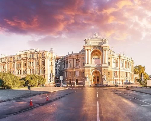 Discover the Best Odessa Walking Tour – Explore the Heart of Odessa City