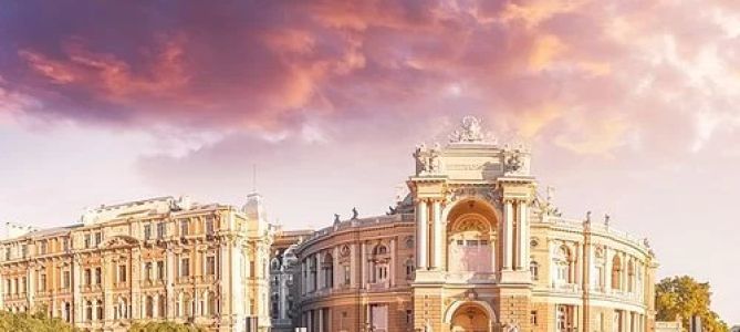 Discover the Best Odessa Walking Tour – Explore the Heart of Odessa City