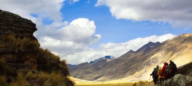 Hiking and Trekking Experiences for Adventure Travelers: Explore the Best Trails