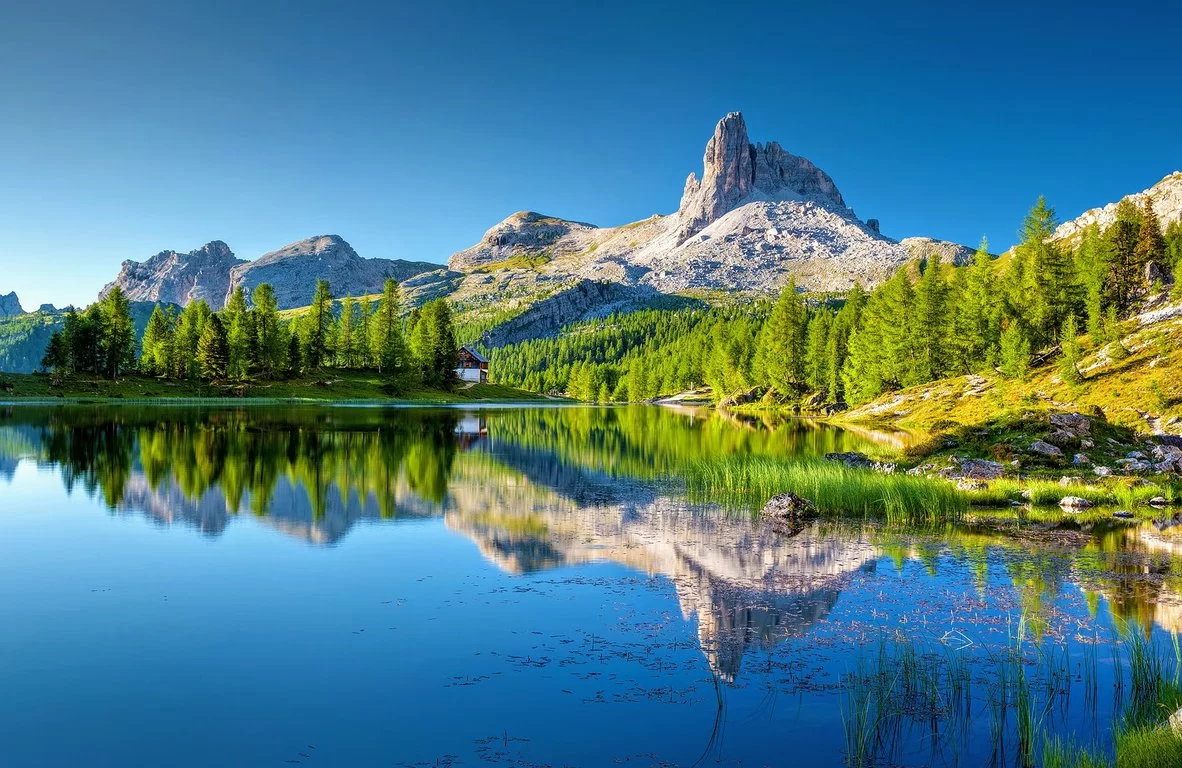 Best Hiking Trails Worldwide: Top Destinations for Adventurers and Nature Lovers