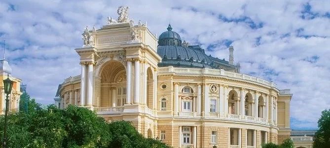 Odessa Historical Walking Tours: Discover the Rich History of Odessa on Foot