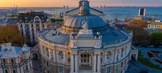 Explore the Odessa Opera House: A Must-Visit Cultural Landmark