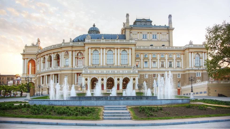 Explore the Odessa Opera House: A Cultural Gem of Ukraine