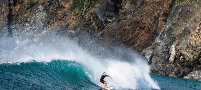 Best Places for Surfing Adventures in Central America: Top Surf Destinations for Thrill Seekers